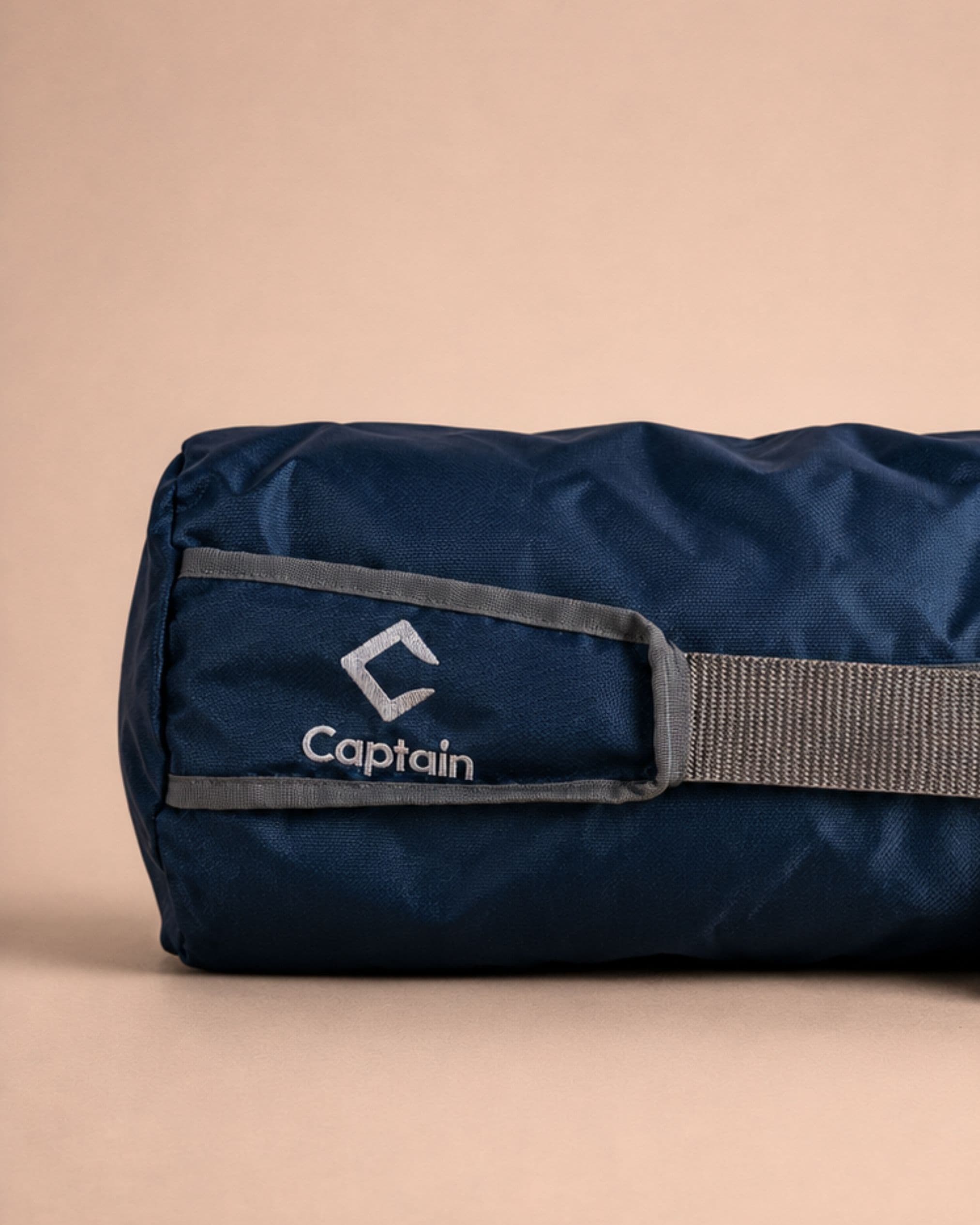 01 DUFFLE BAG alternate view